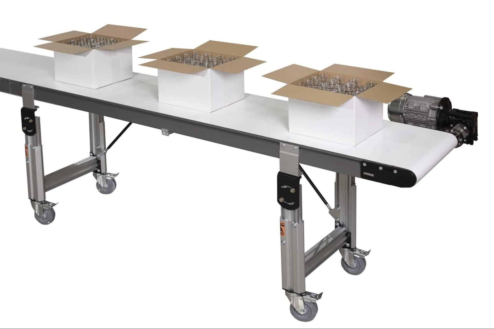 2700 medium-duty conveyor moving boxed glass bottles