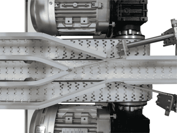 Pneumatic gate merge conveyor