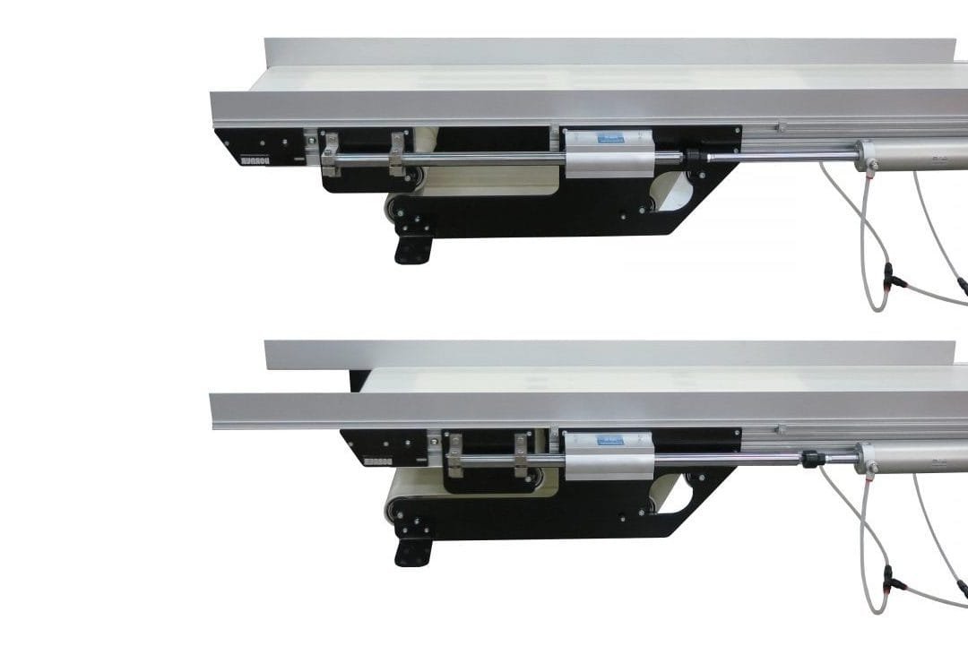 Retracting conveyor used for precision depositing